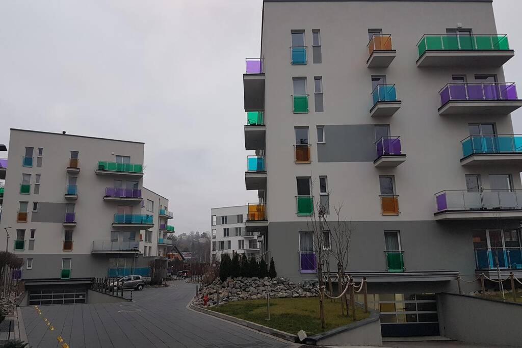 Apartament Nowoczesny Komfortowy Kustronia Z Garazem Balkonem Wanna 别尔斯克-比亚拉 外观 照片