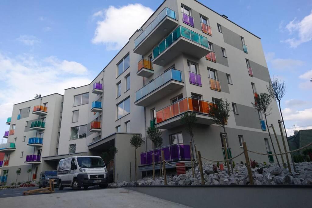 Apartament Nowoczesny Komfortowy Kustronia Z Garazem Balkonem Wanna 别尔斯克-比亚拉 外观 照片