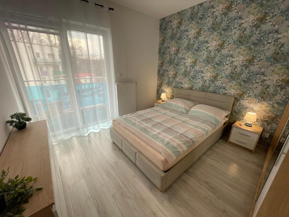 Apartament Nowoczesny Komfortowy Kustronia Z Garazem Balkonem Wanna 别尔斯克-比亚拉 外观 照片