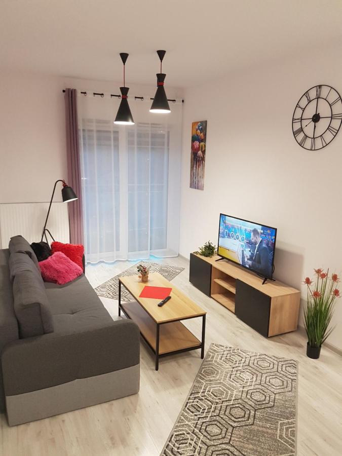 Apartament Nowoczesny Komfortowy Kustronia Z Garazem Balkonem Wanna 别尔斯克-比亚拉 外观 照片